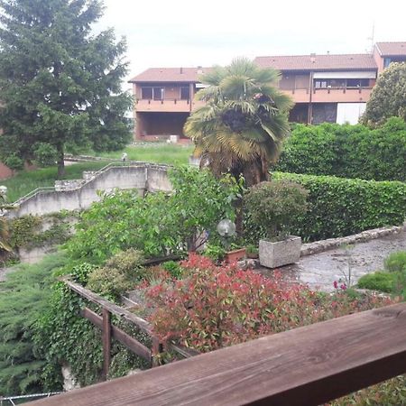 Appartamento Comodo Al Lago E Gardaland Castelnuovo del Garda Eksteriør bilde